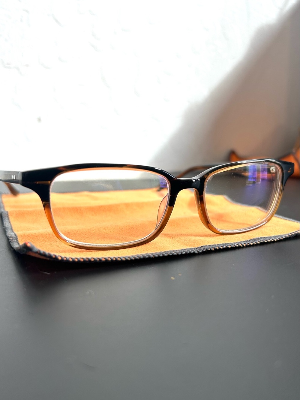 Classic Rectangular horn-rimmed dark brown Unisex Glasses From Arbor Eyewear - Picture 3 of 5